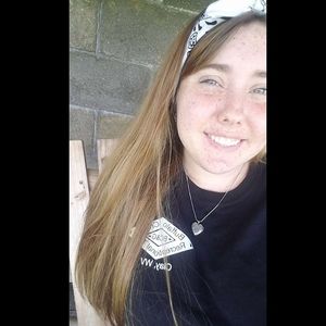 Meet your Posher, Karlie